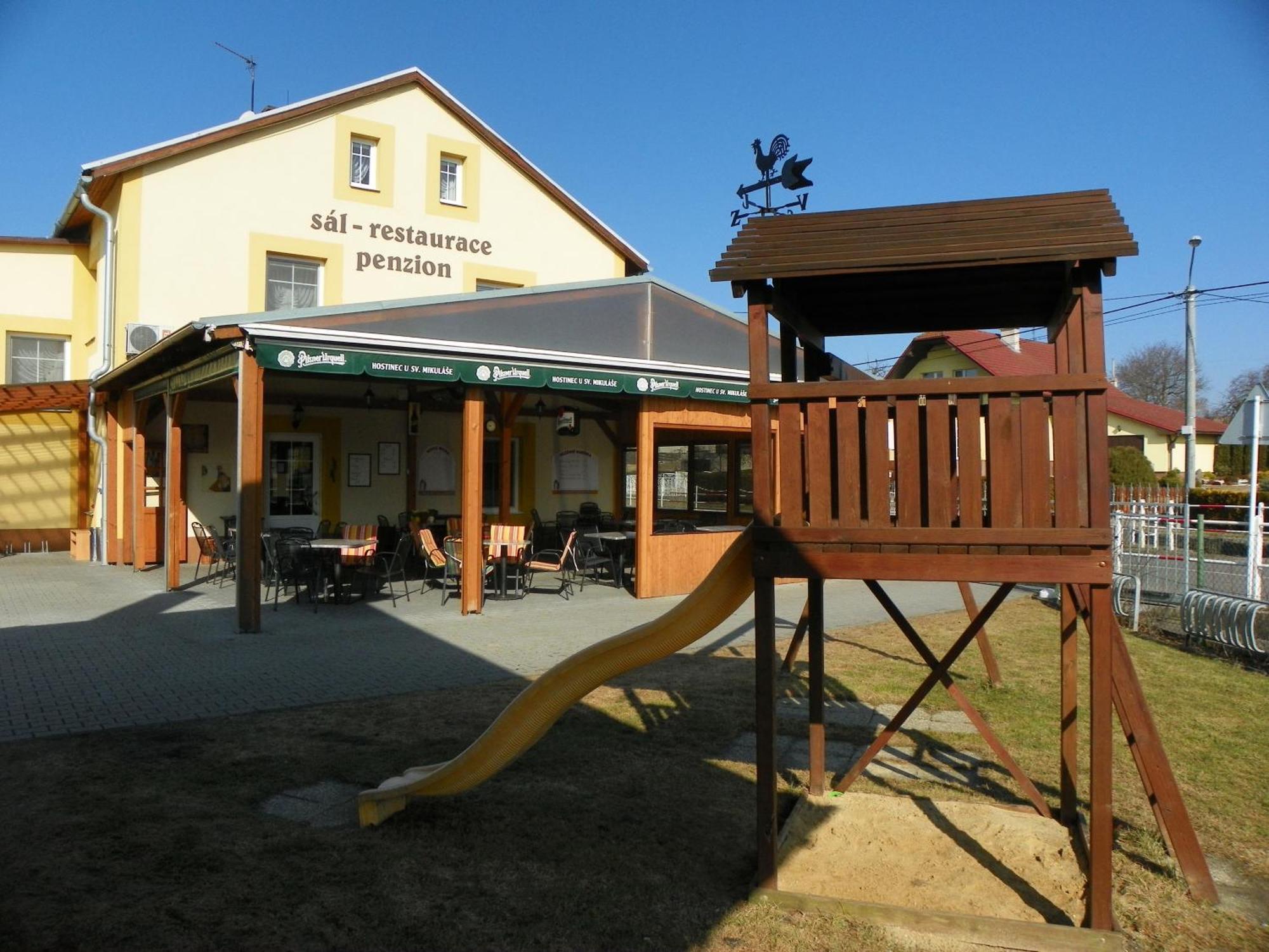 Hostinec A Penzion U Sv. Mikulase Hat Ngoại thất bức ảnh
